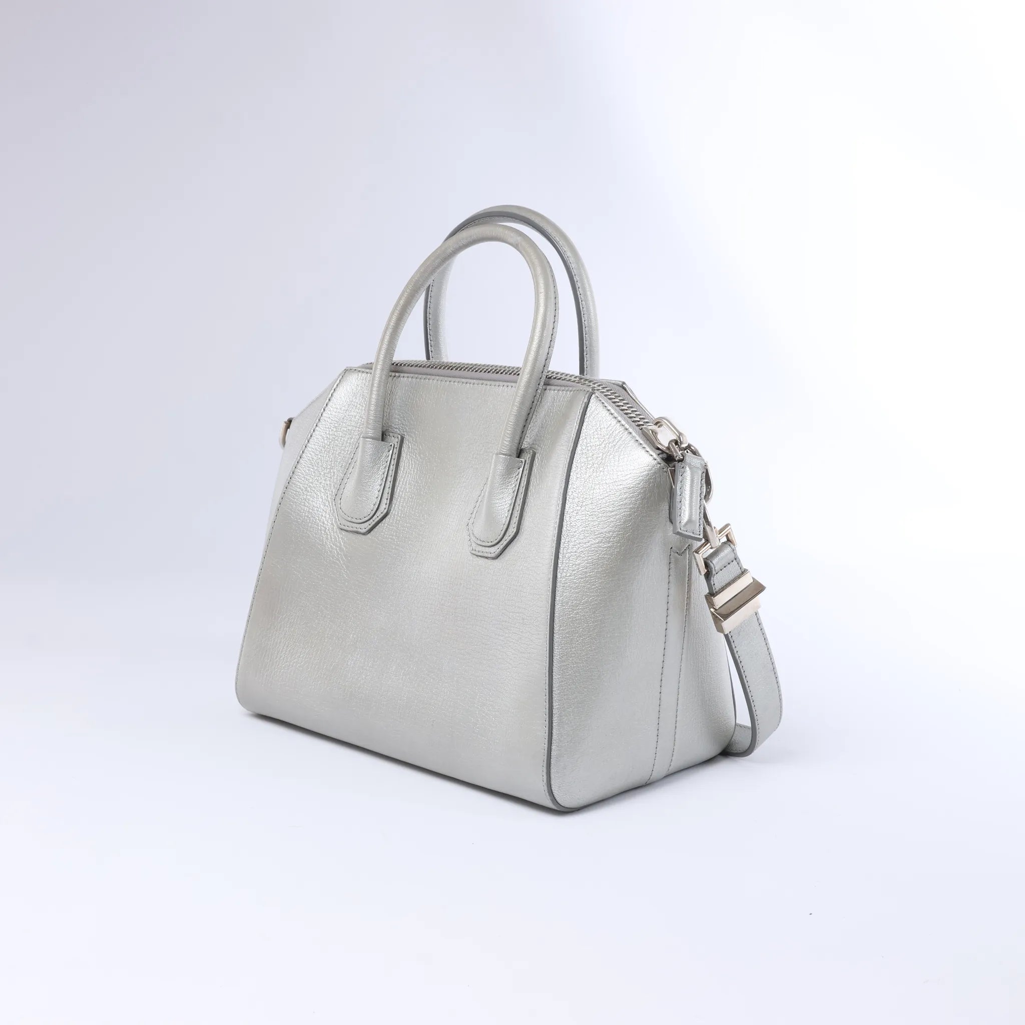 Givenchy Antigona Leather 2Way Handbag in Silver