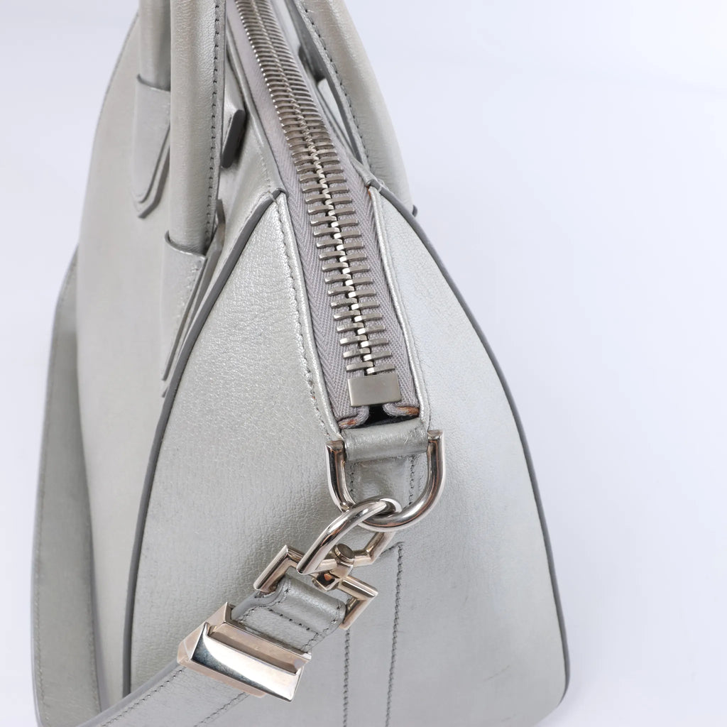 Givenchy Antigona Leather 2Way Handbag in Silver