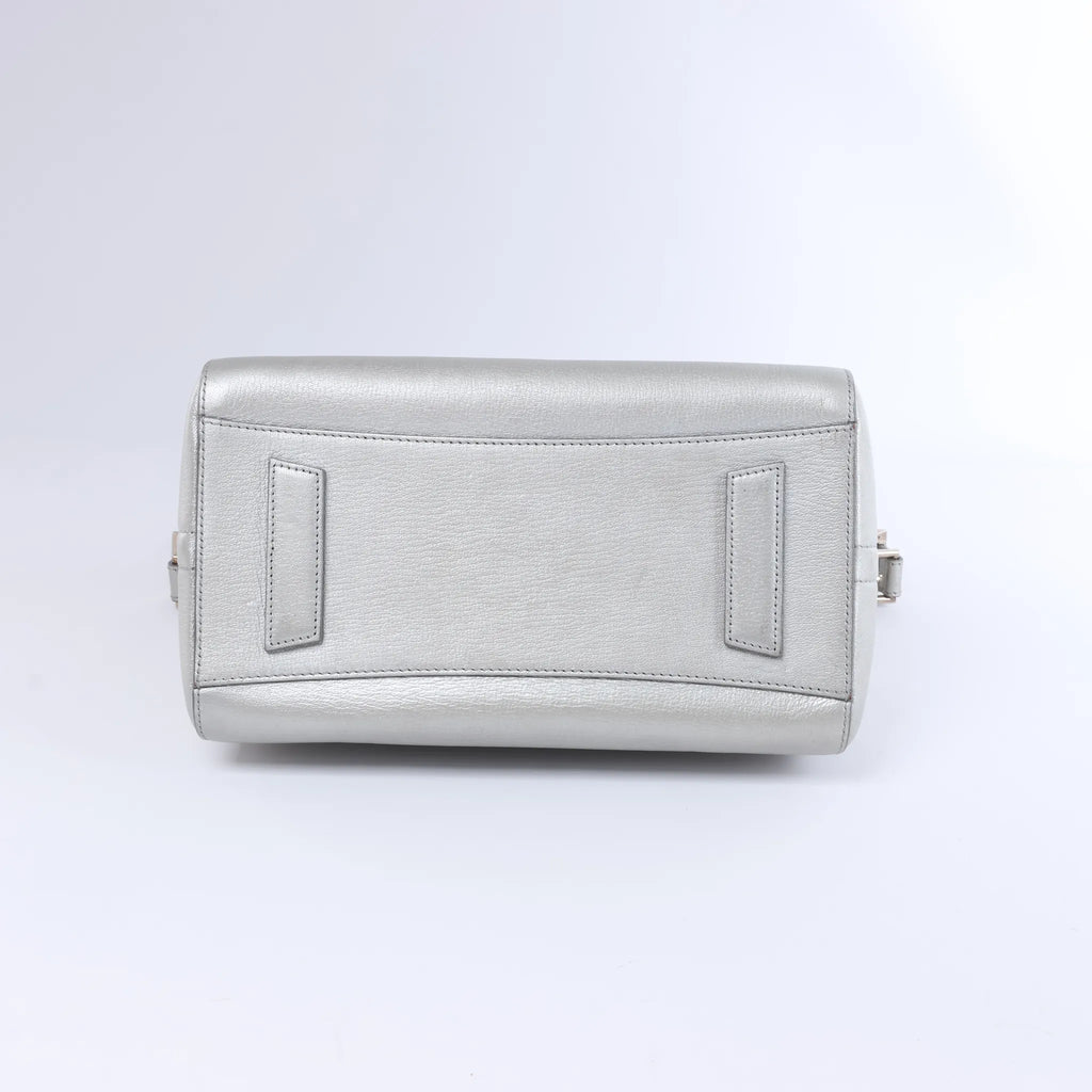 Givenchy Antigona Leather 2Way Handbag in Silver