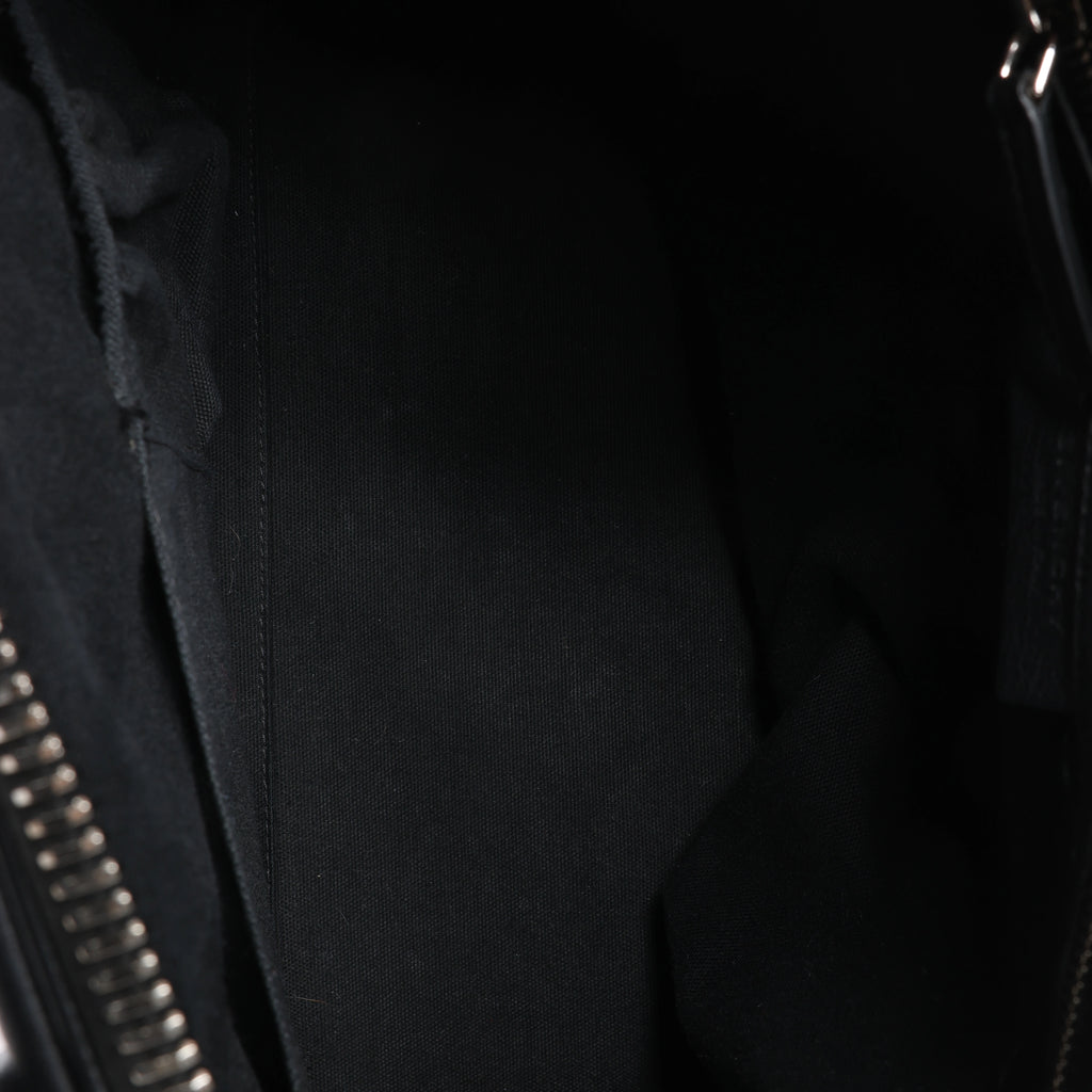 Givenchy Antigona Medium Leather 2Way Handbag in Black