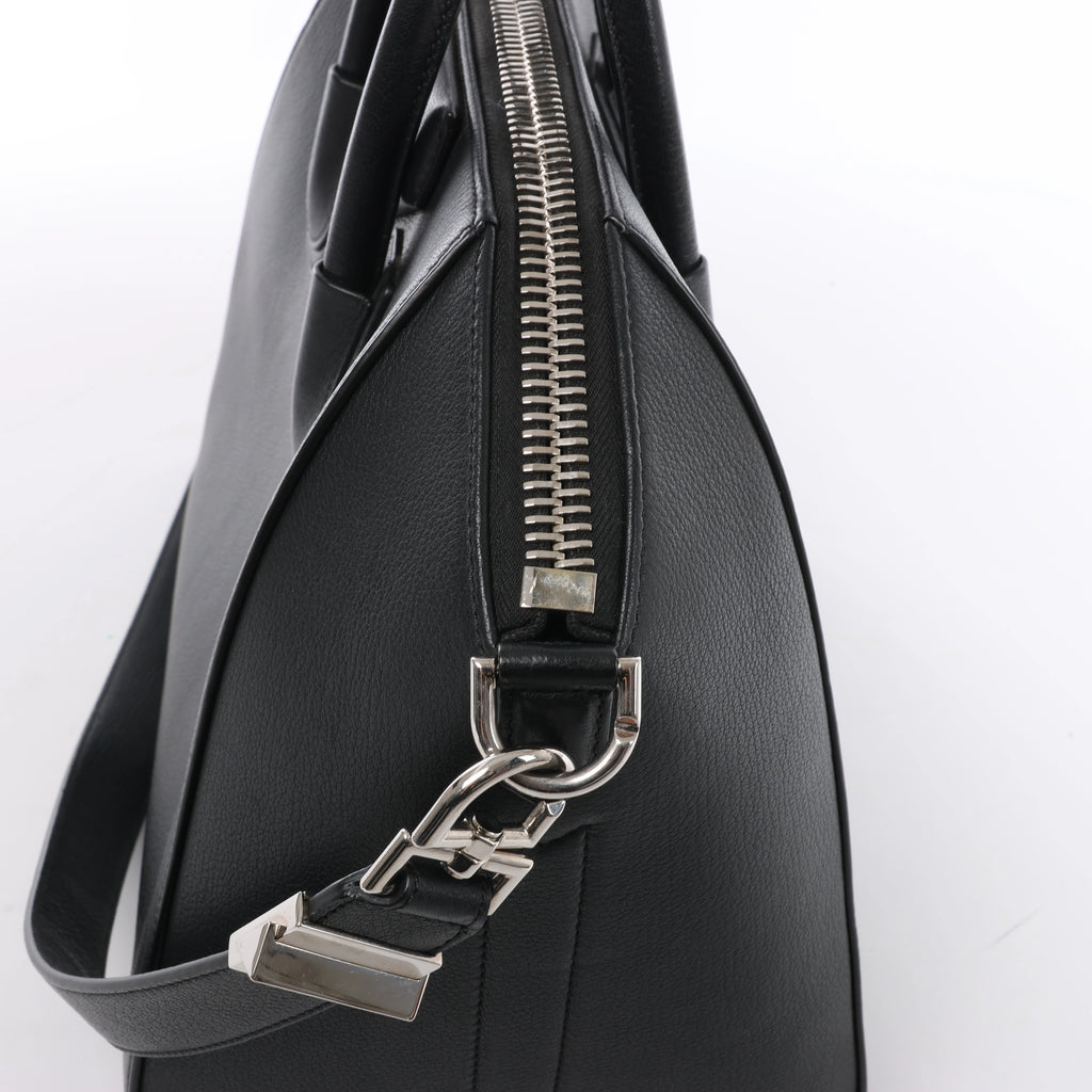 Givenchy Antigona Medium Leather 2Way Handbag in Black
