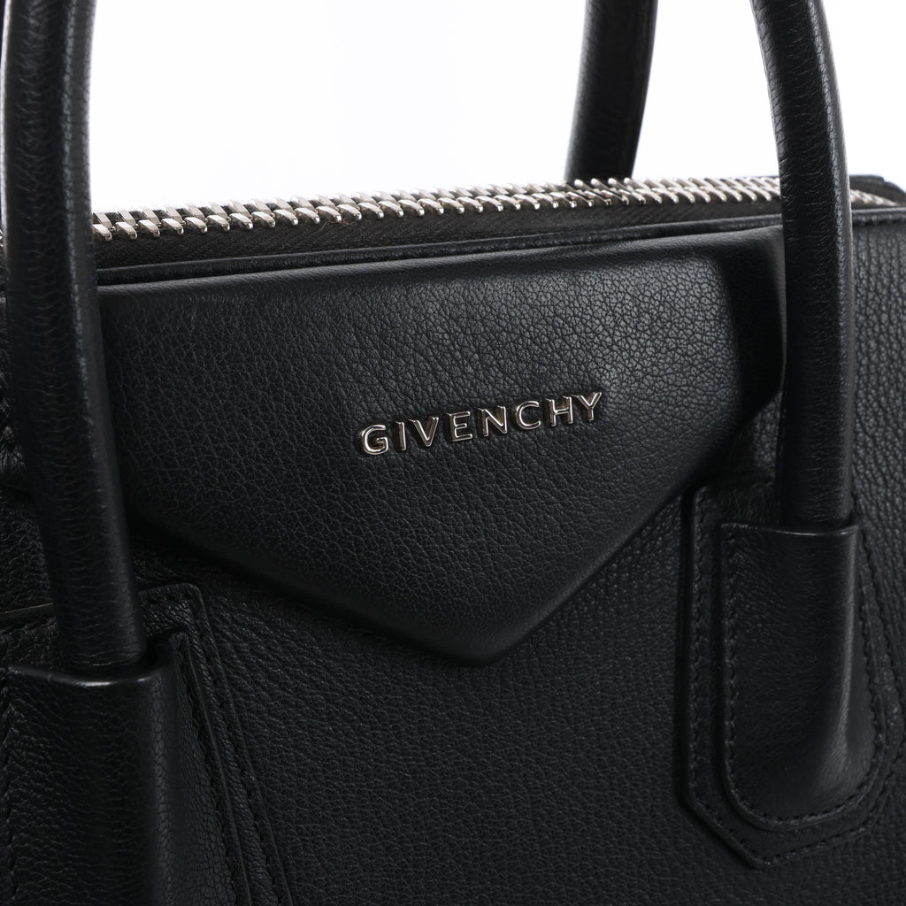 Givenchy Antigona Medium Leather 2Way Handbag in Black