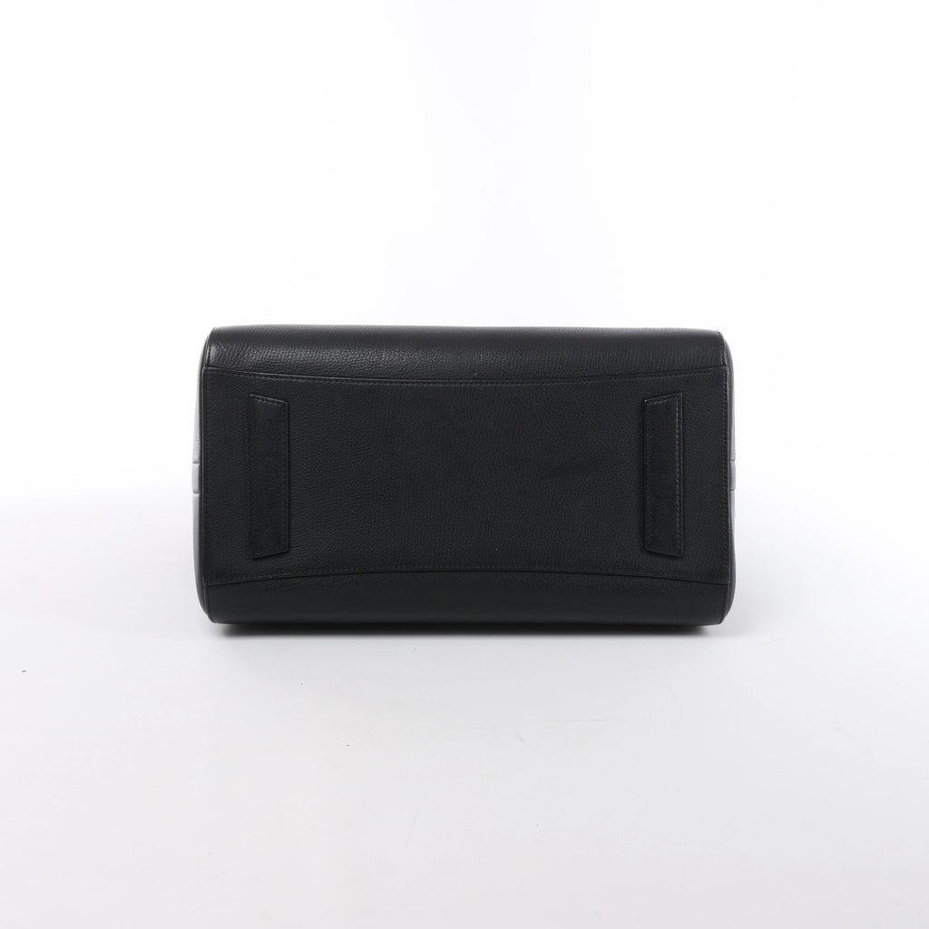 Givenchy Antigona Medium Leather 2Way Handbag in Black