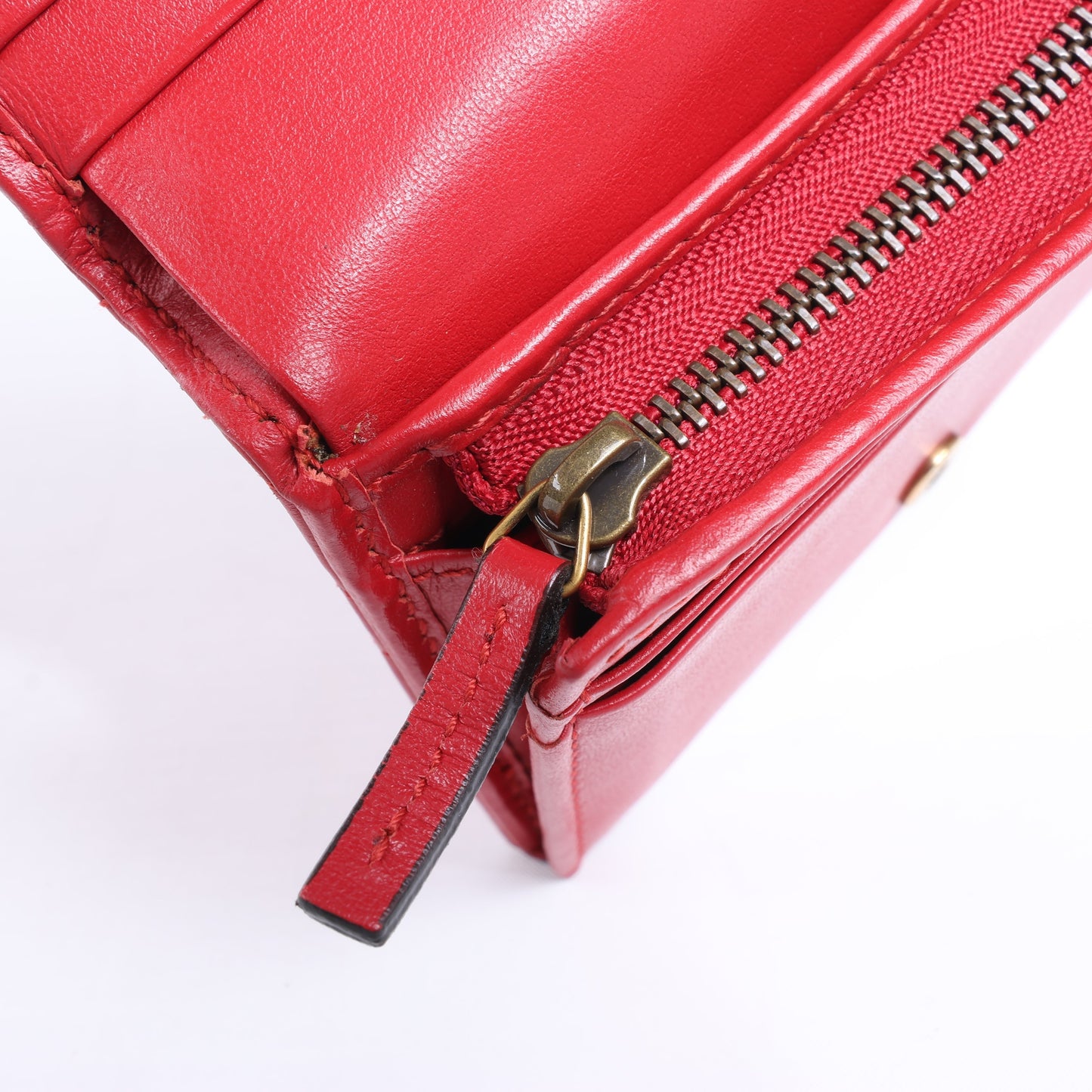 Gucci GG Marmont 466492 Leather Compact Wallet Red