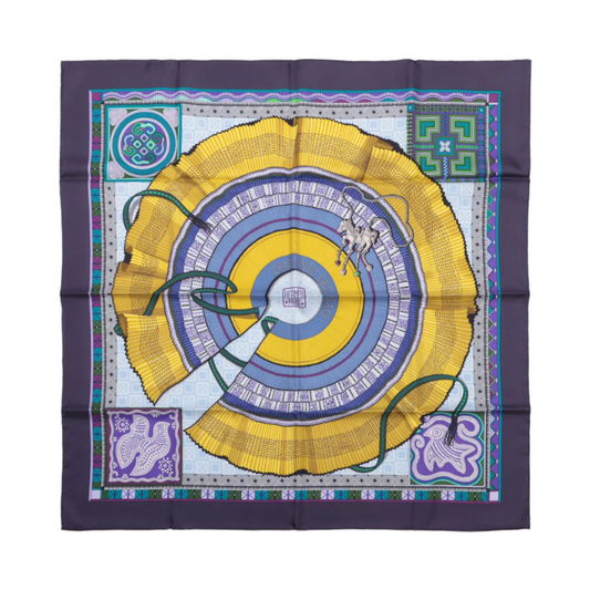 Hermès Carré 90 "CENT PLIS DES MIAO" Foulard 100% Soie en Violet