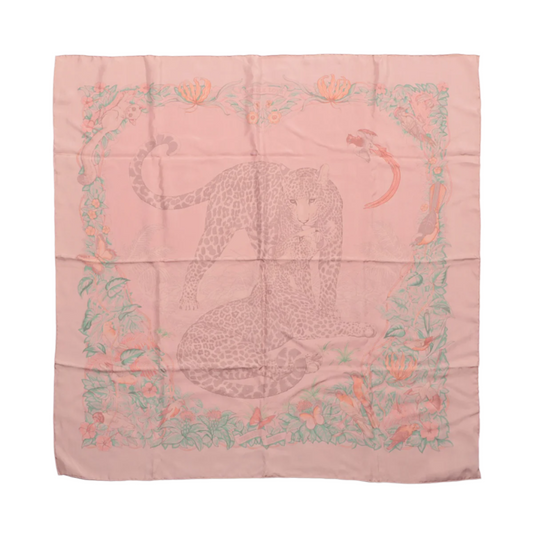 Carré Hermès Carré 90 « JUNGLE LOVE » 100 % soie rose