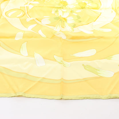 Hermès Carré 90 "Au gre du vent" Silk handkerchief in Yellow