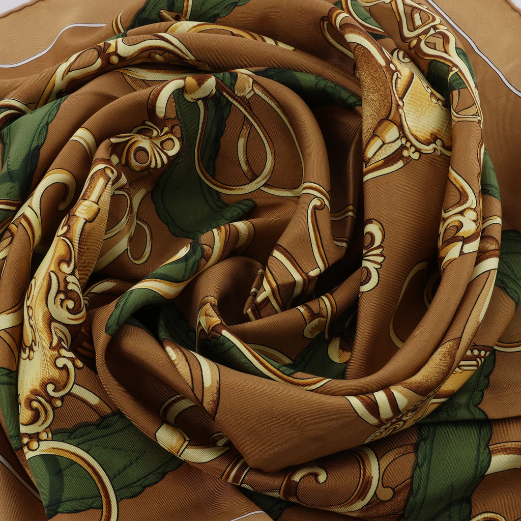 Hermès Carré 90 "Profilé" Silk handkerchief in Brown