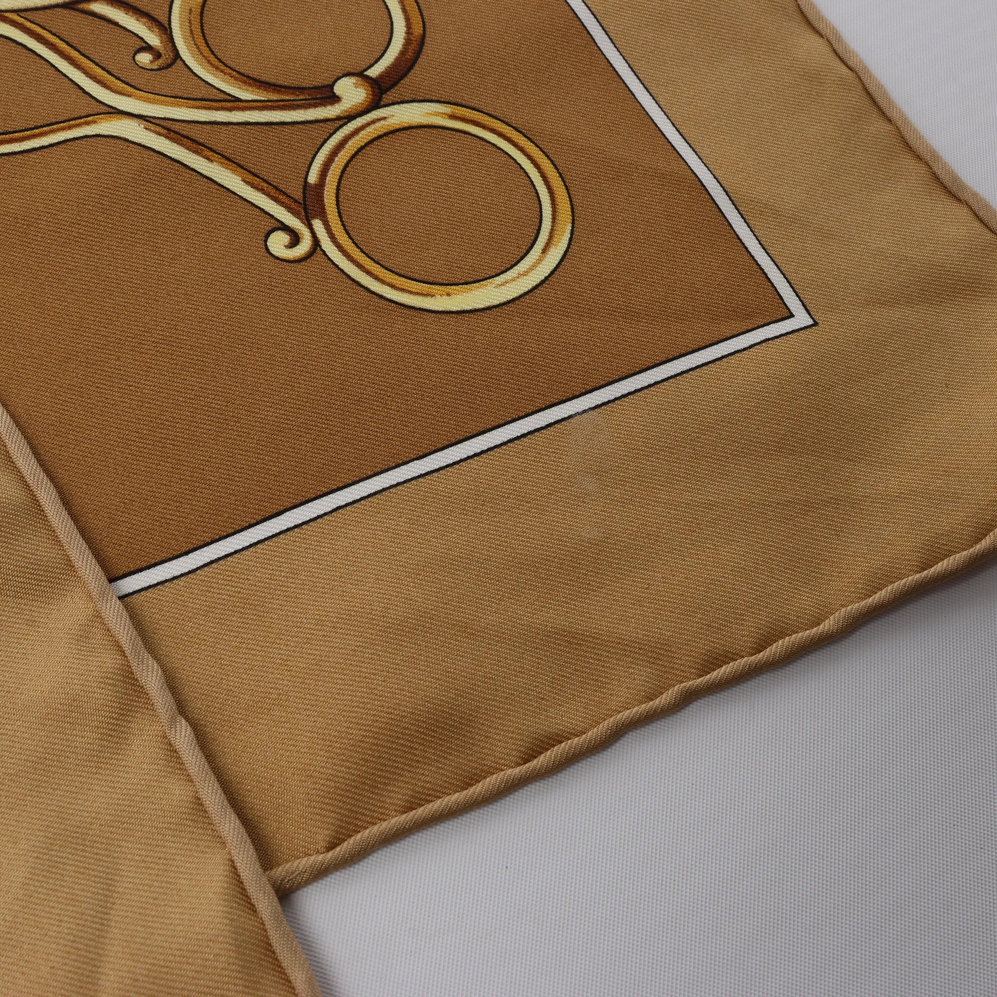 Hermès Carré 90 "Profilé" Silk handkerchief in Brown