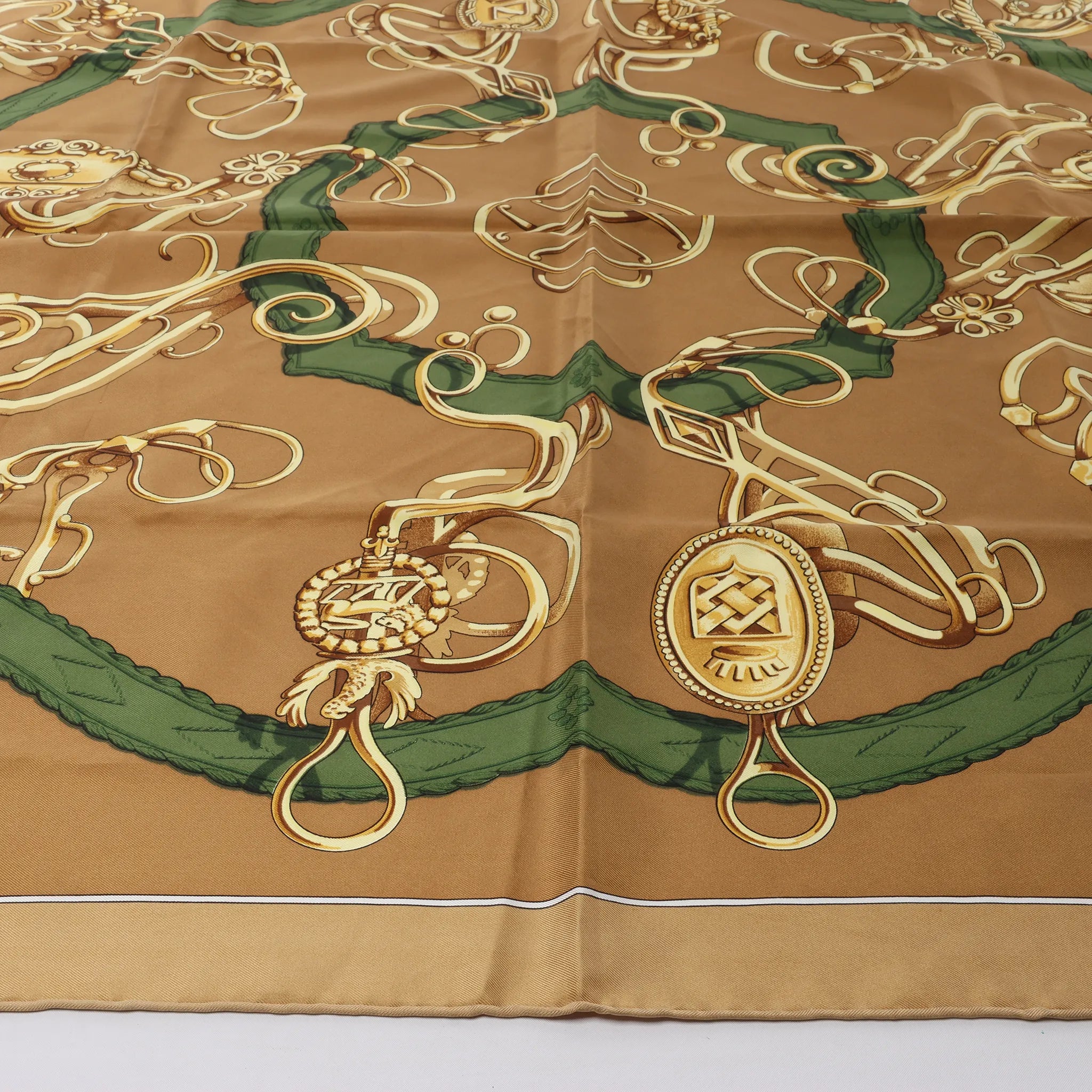 Hermès Carré 90 "Profilé" Silk handkerchief in Brown