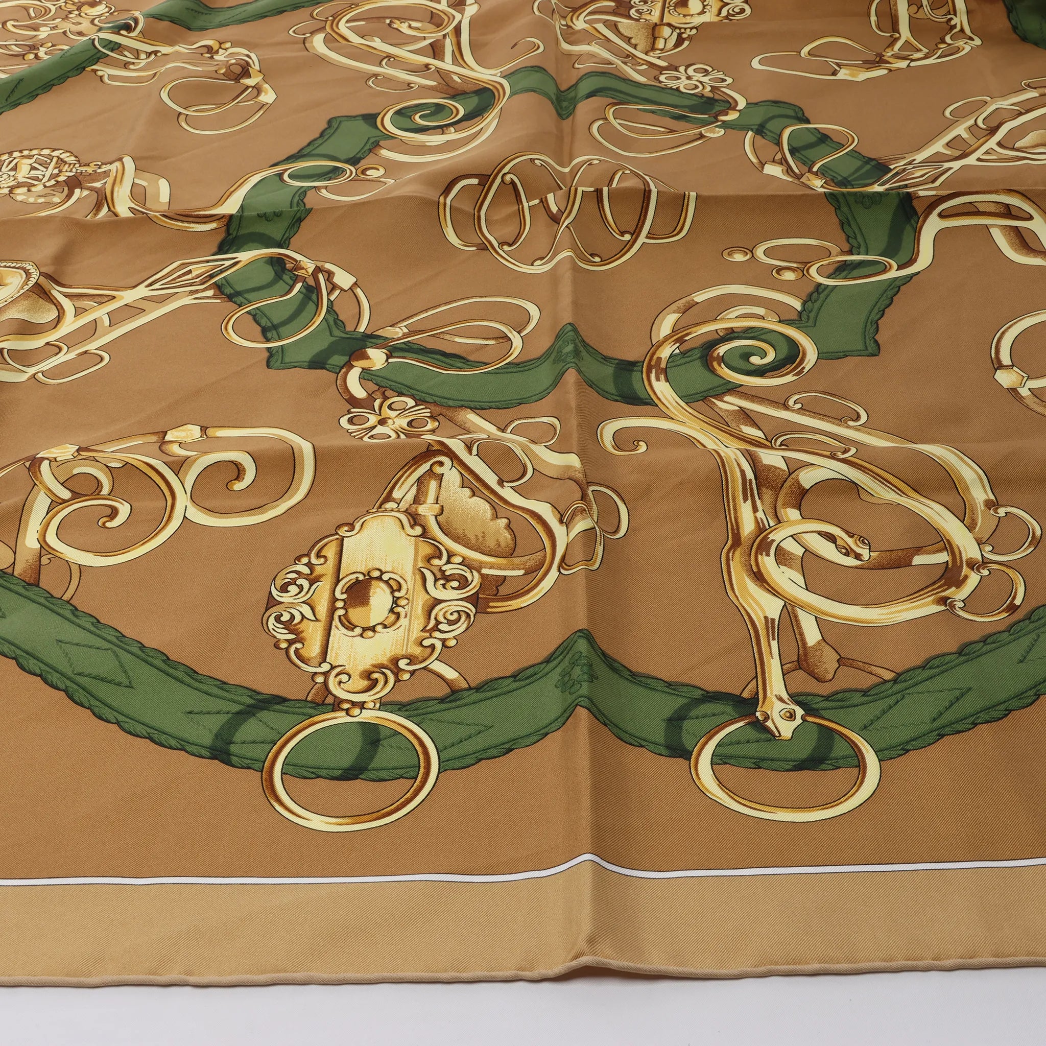 Hermès Carré 90 "Profilé" Silk handkerchief in Brown
