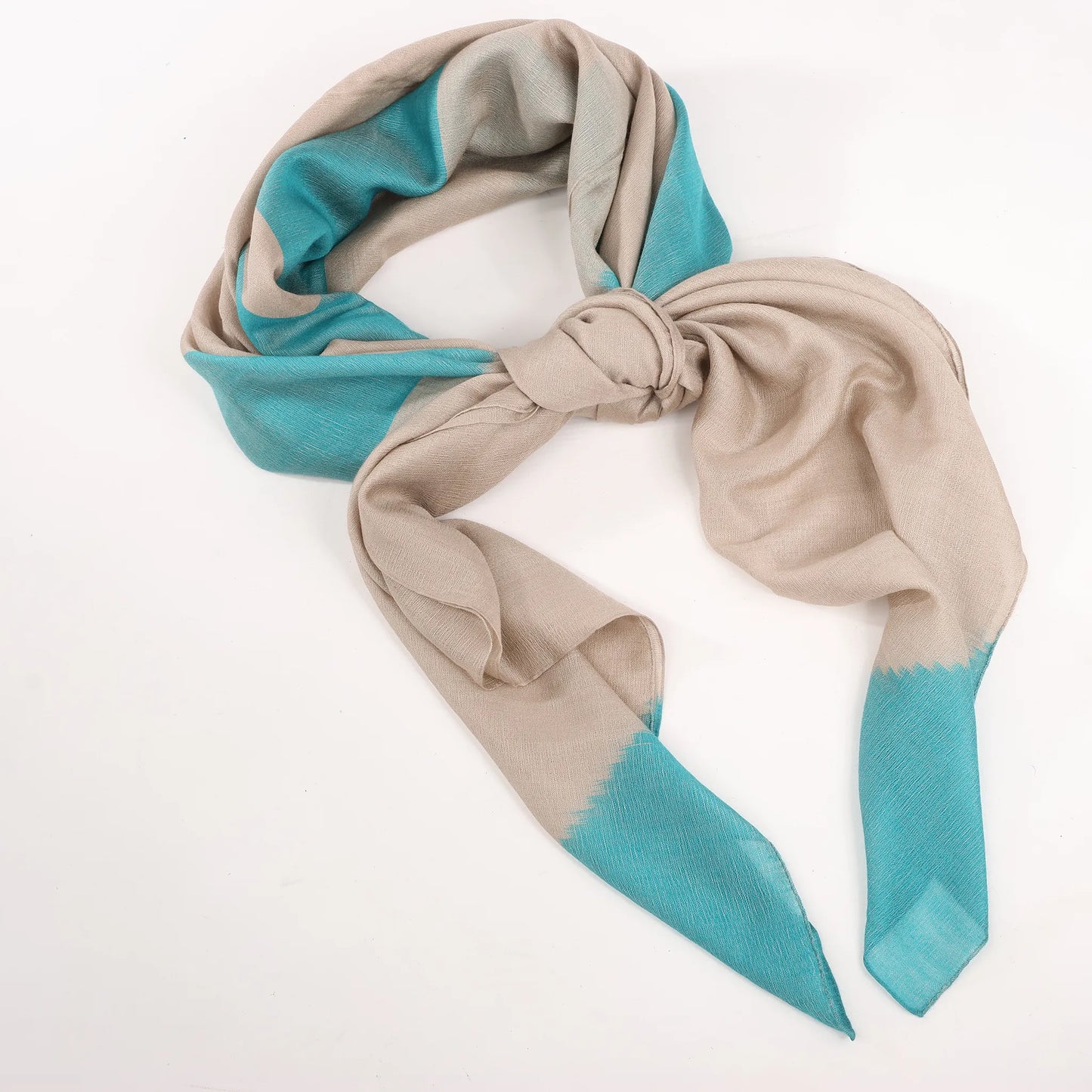 Hermès Carré Géant "Calégé amplume HIKAT" Cashmere & Silk handkerchief in Beige x Green