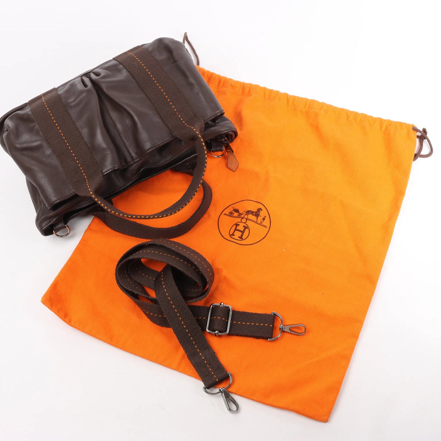 Hermes Caravan Horizontal PM Veau Derma Chocolat Silver Metal Fittings 2Way Handbag