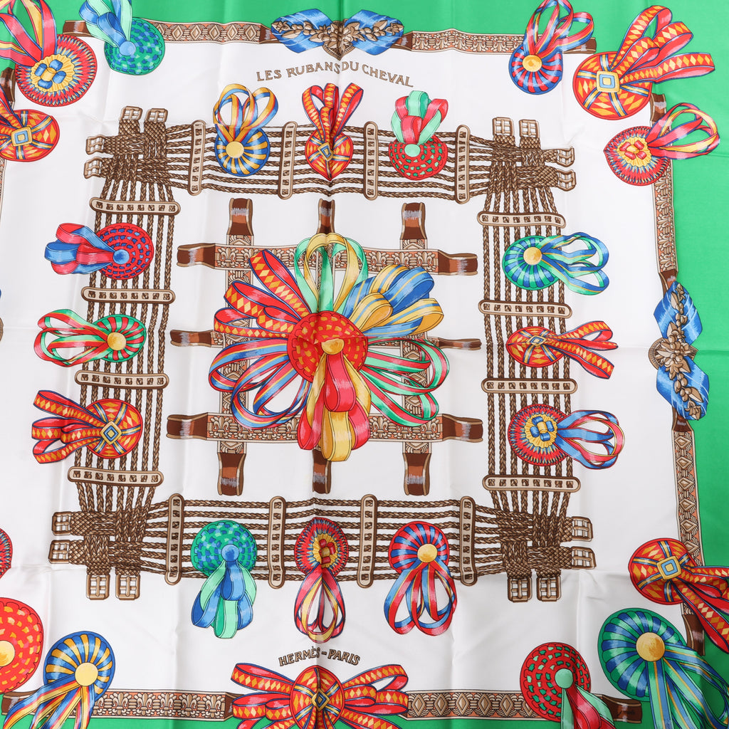 Hermès Carré 90 "Les Rubans du Cheval" Silk handkerchief in Green