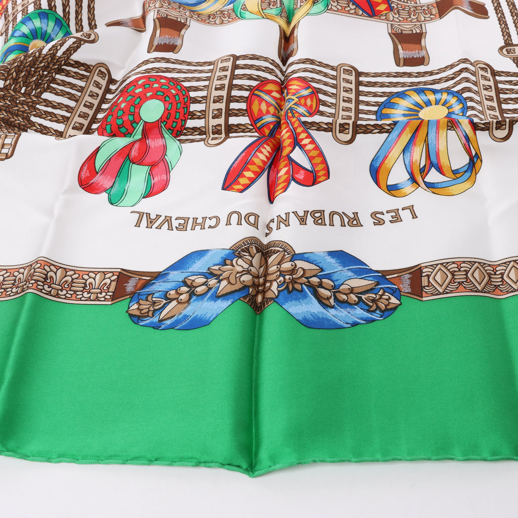Hermès Carré 90 "Les Rubans du Cheval" Silk handkerchief in Green