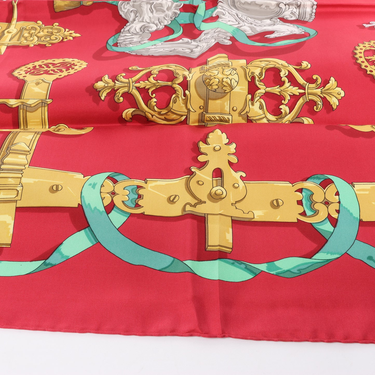 Hermès Carré 90 "Ferronnerie" Silk handkerchief in Red