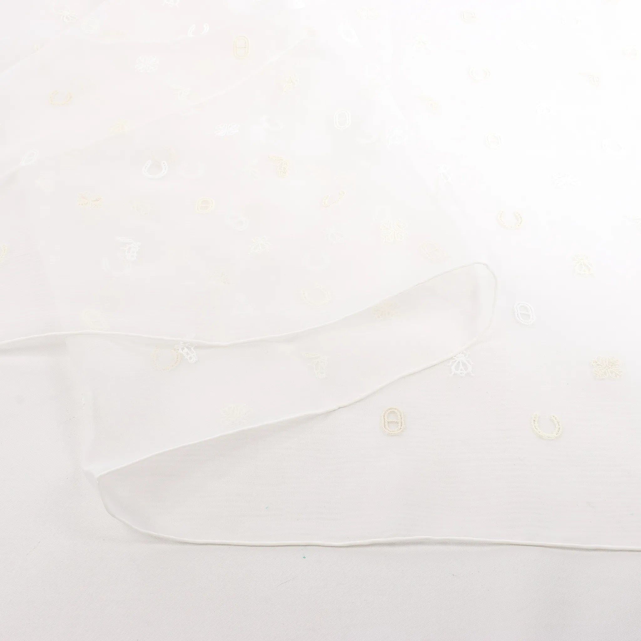 Hermès Carré 100 "Multicharms" Silk handkerchief in White