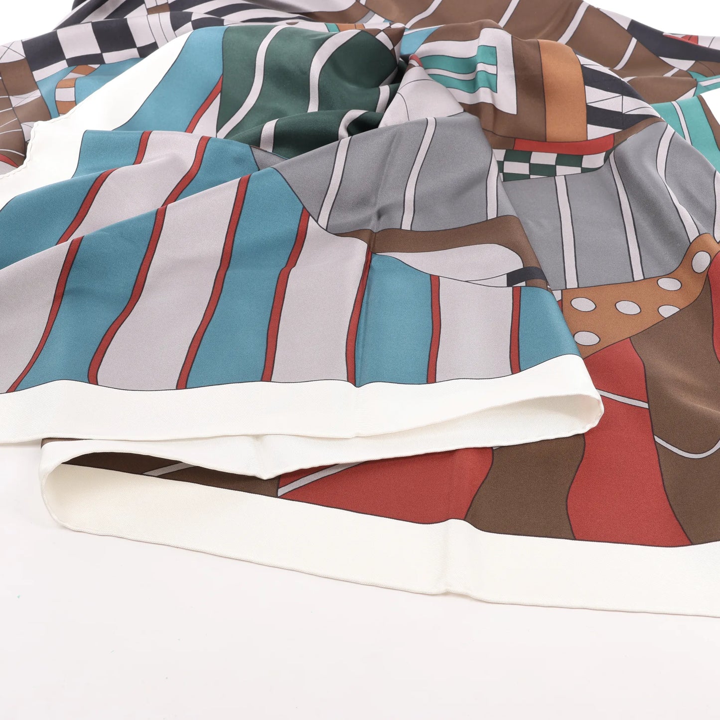 Hermès Carré 140 "ONE TWO THREE AND AWAY WE GO" Silk handkerchief in Gray