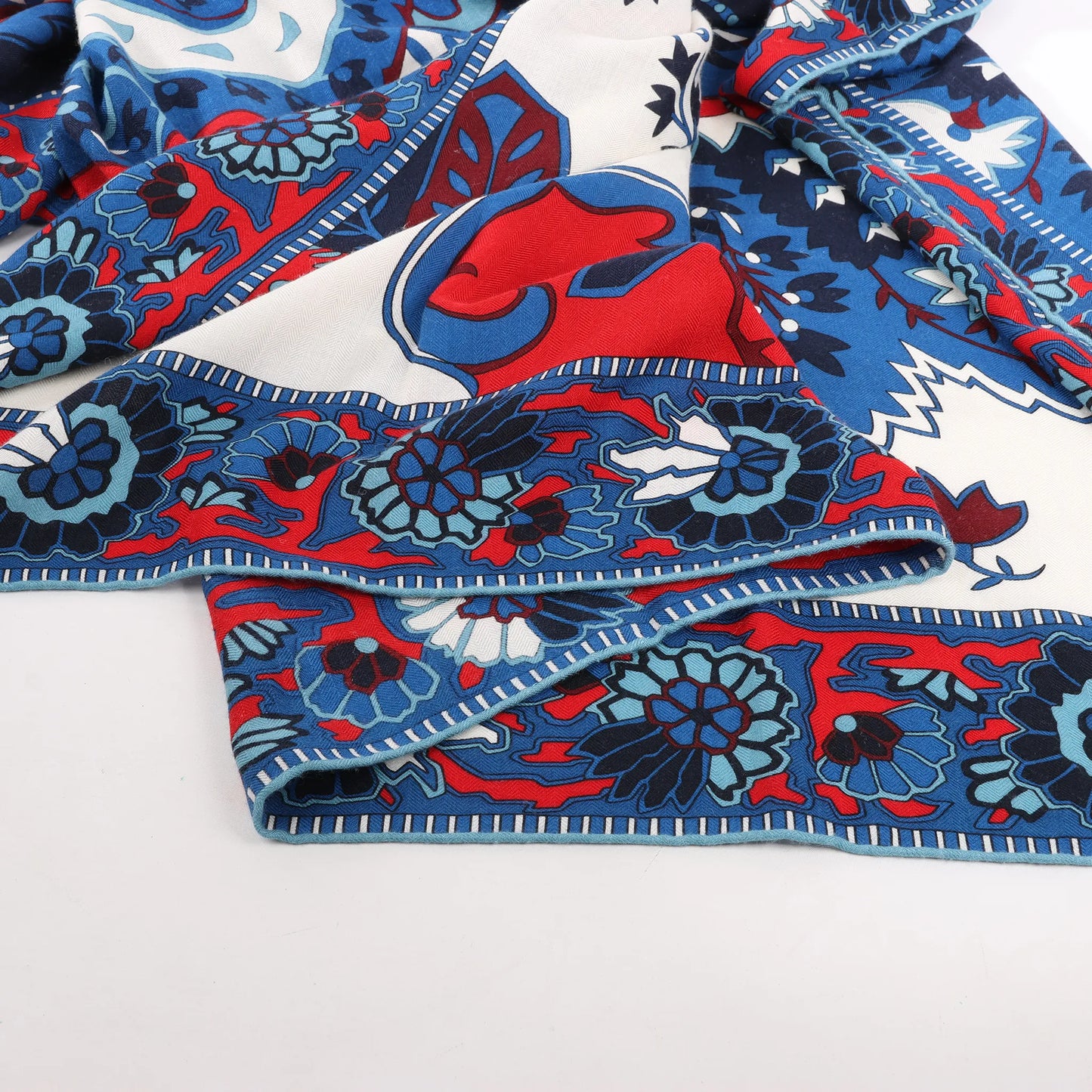 Hermès Carré 140 "PAISLEY FROM PAISLEY" Cashmere & Silk handkerchief in Navy Blue
