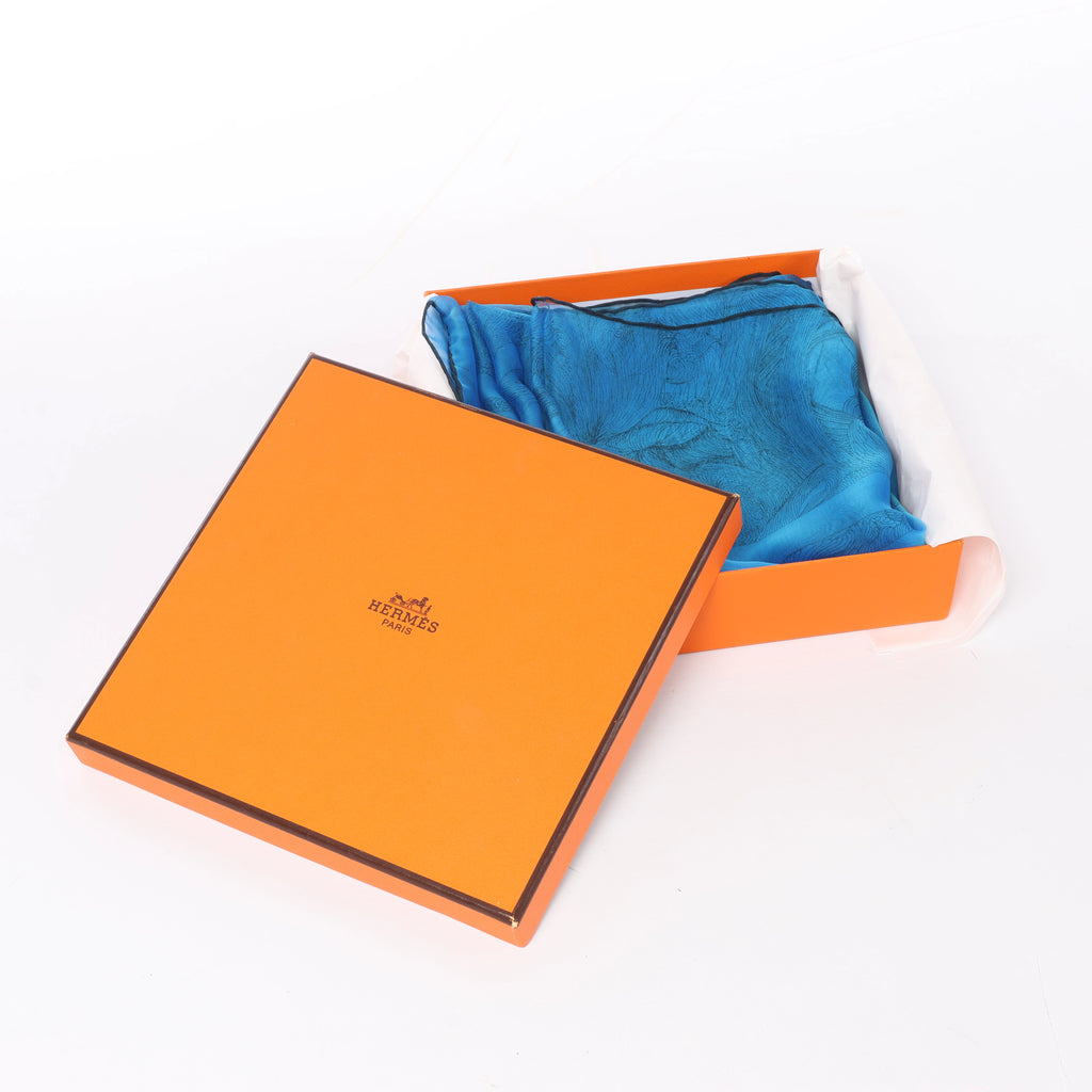 Hermès Pañuelo de Seda Carré 90 "Novias De Gala"