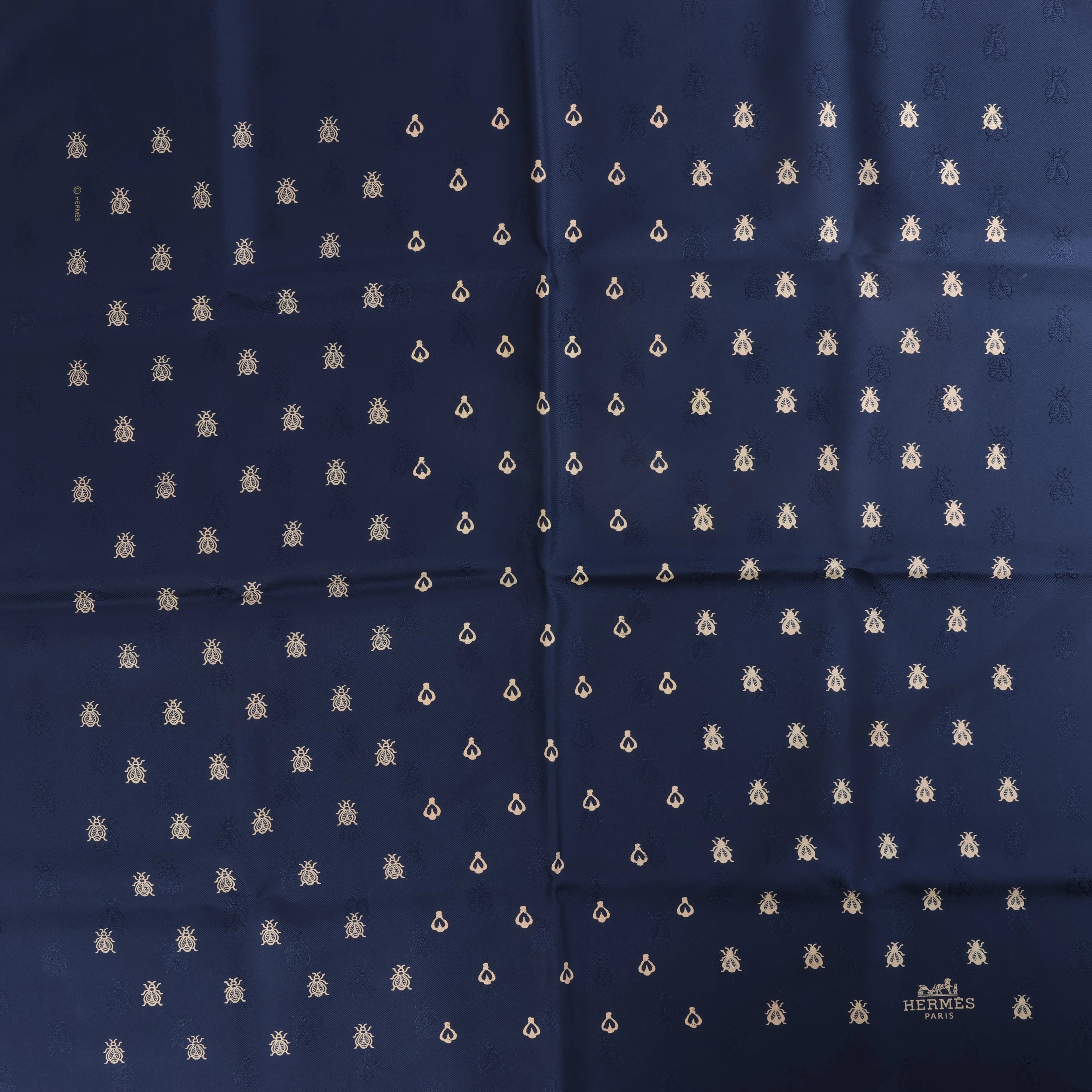 Pañuelo de seda Hermès Carré 70 "soleil de soie" en azul