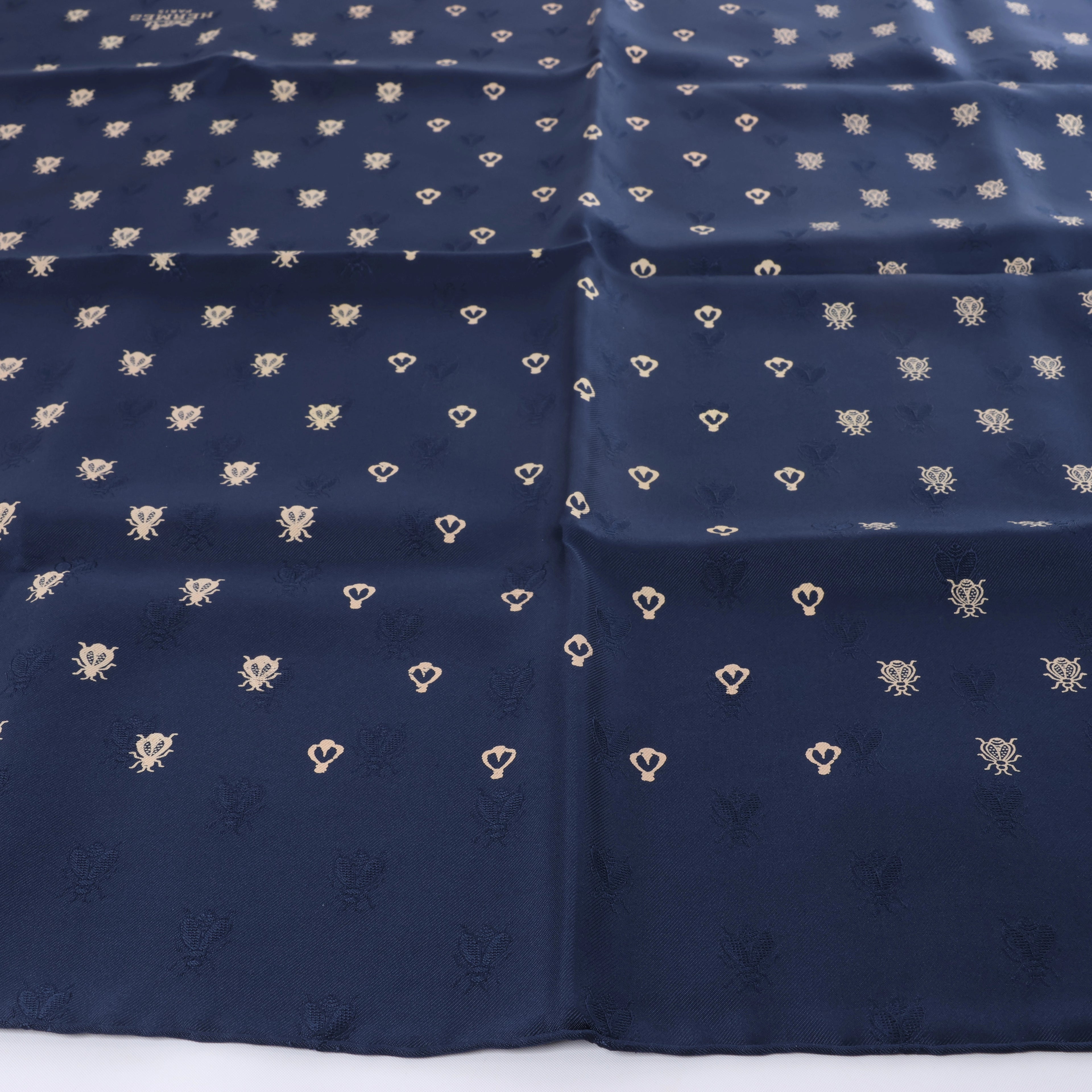 Pañuelo de seda Hermès Carré 70 "soleil de soie" en azul