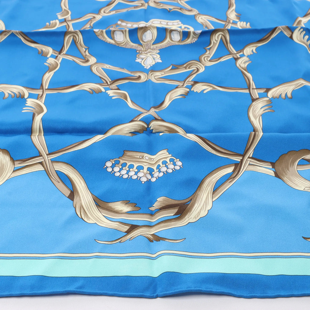 Hermès Carré 70 "Couronnes Crown" Silk handkerchief in Blue