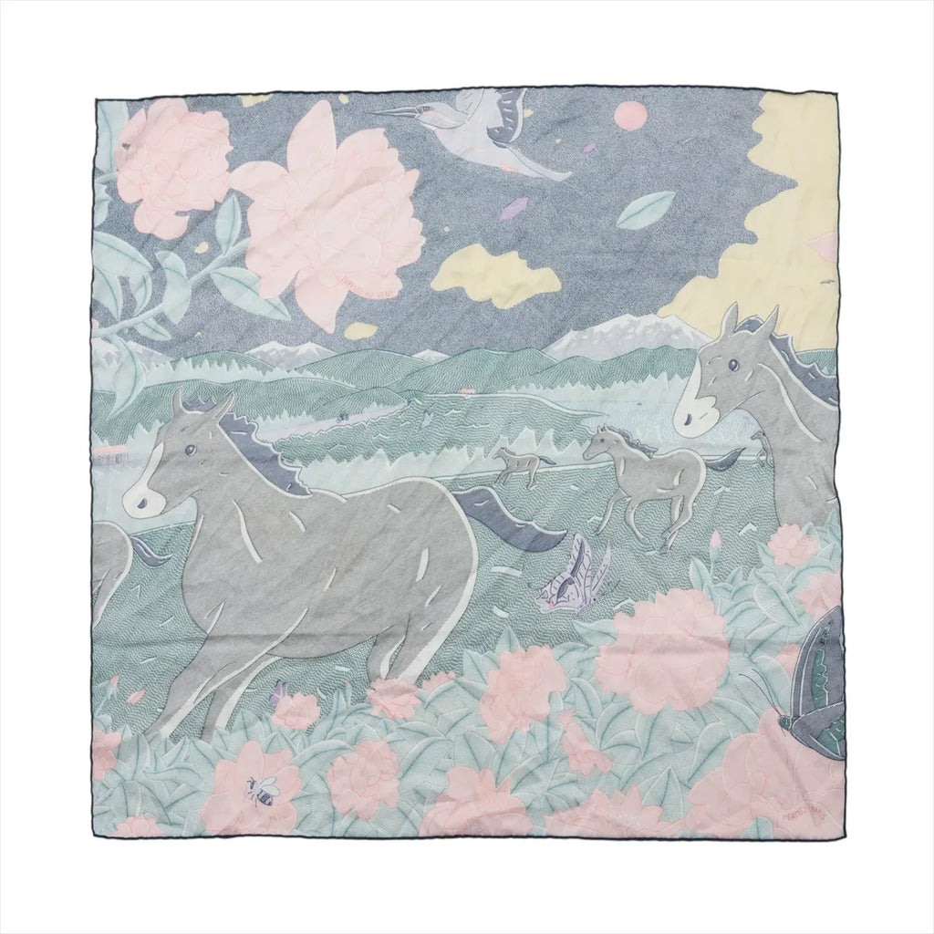 Hermès Carré 70 "Drunk by the wind" Silk handkerchief in Gray