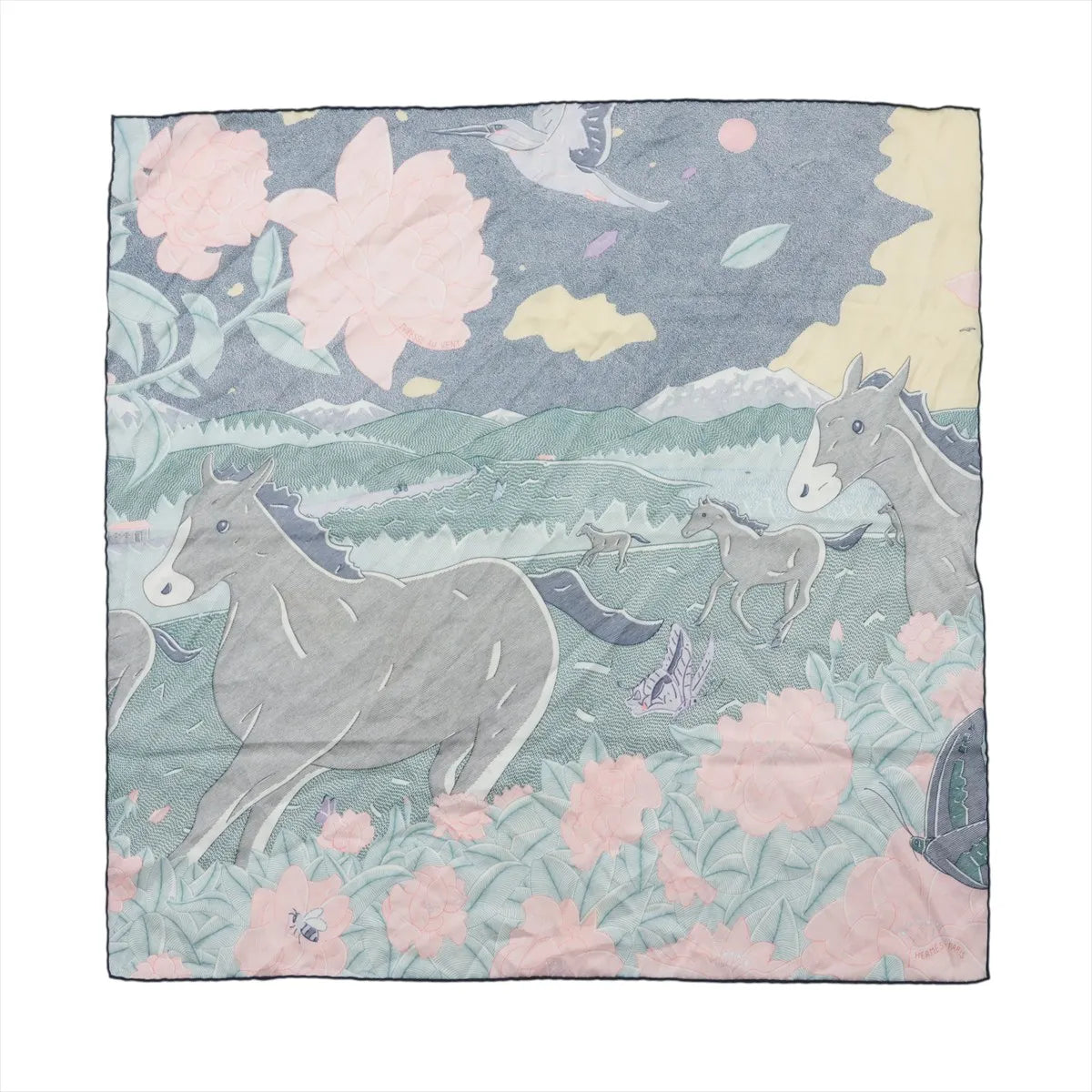 Hermès Carré 70 "Drunk by the wind" Silk handkerchief in Gray