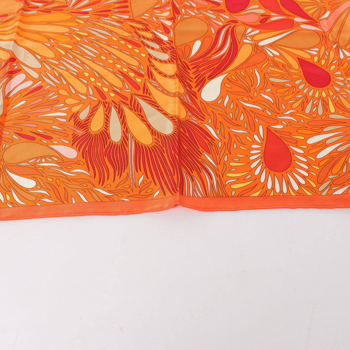 Hermès Carré 70 "MILLEFLEURS DU MEXIQUE" Silk handkerchief in Orange