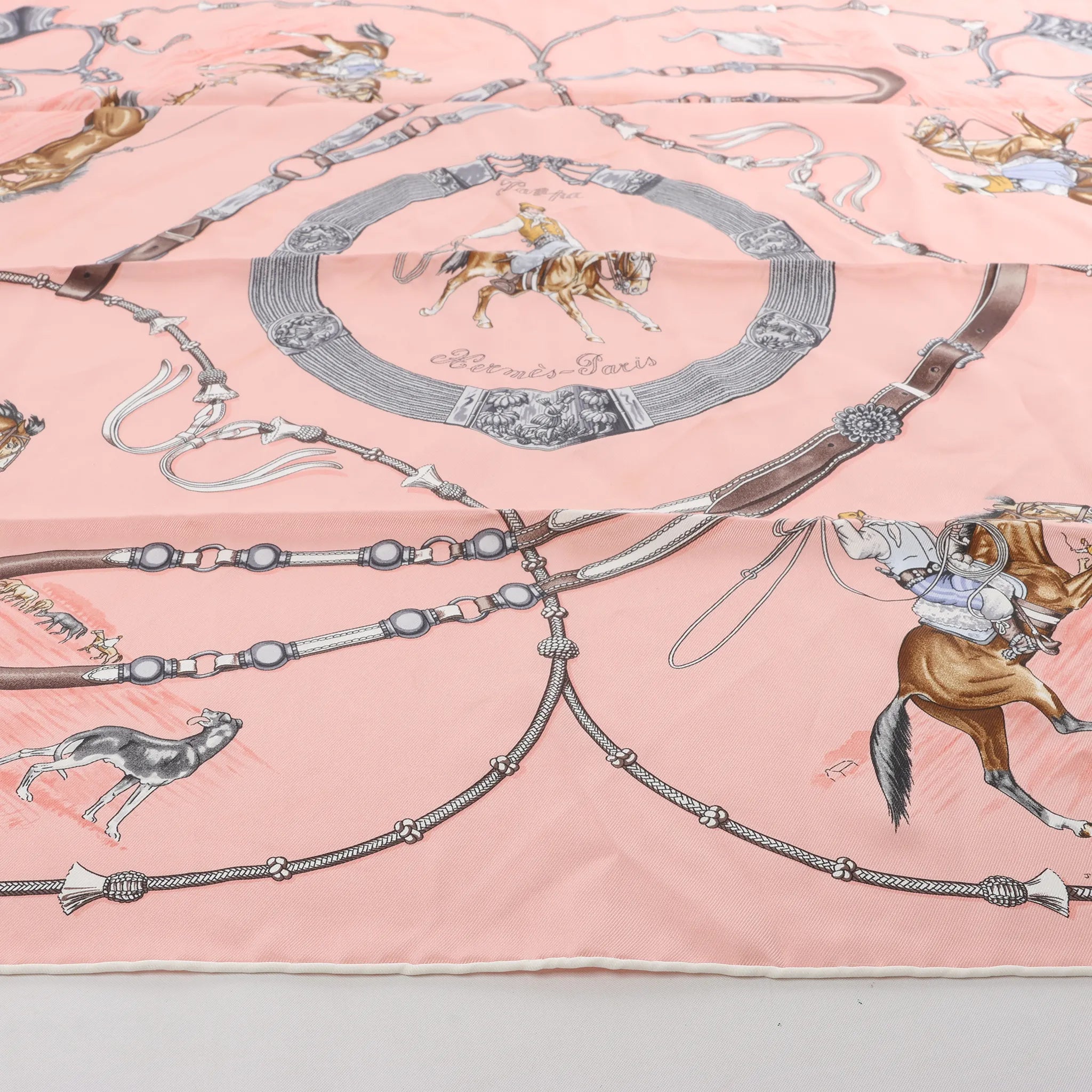 Hermès Carré 70 "Pampa prairie" Silk handkerchief in Pink