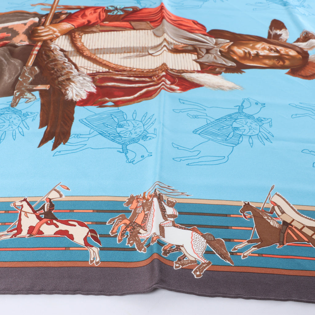 Pañuelo de seda Hermès Carré 70 "soleil de soie" en azul