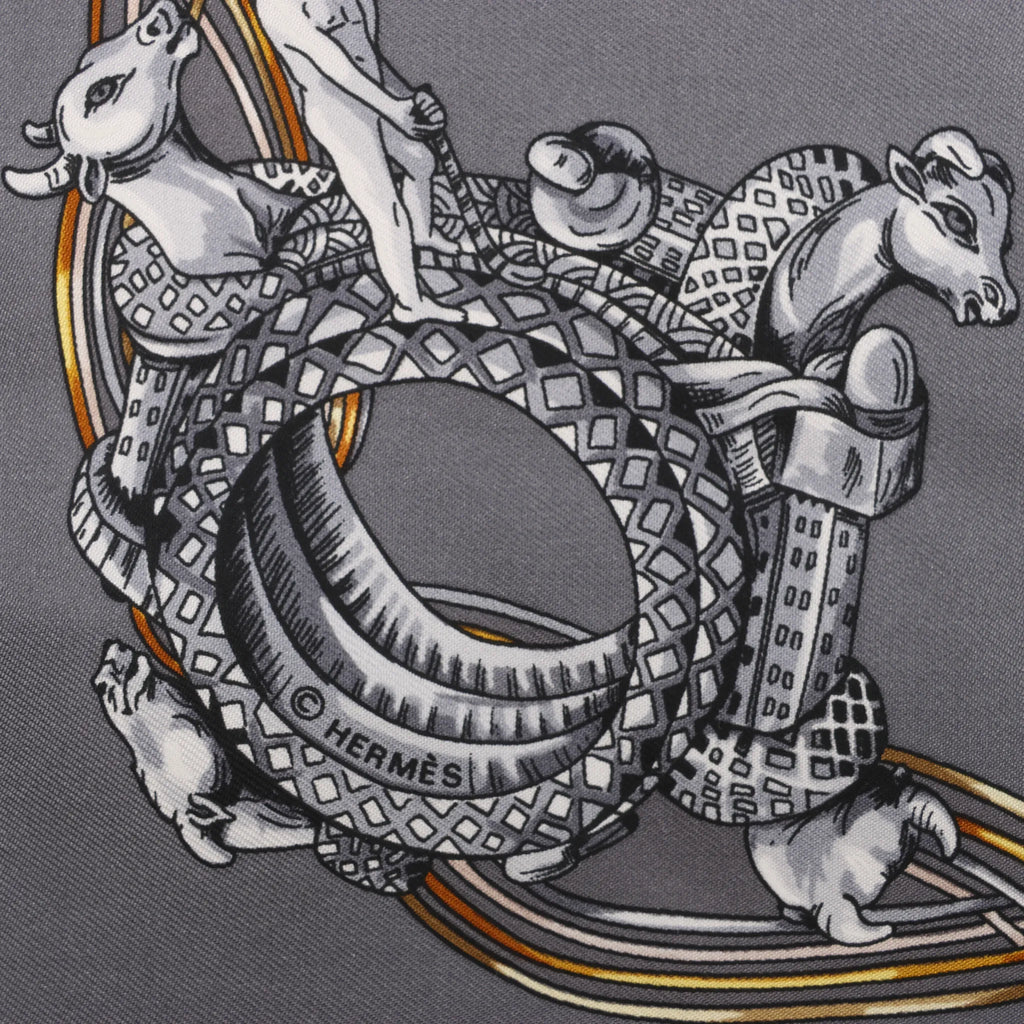 Hermès Carré 90 "ALLIANCES DU MONDE" Silk handkerchief in Gray