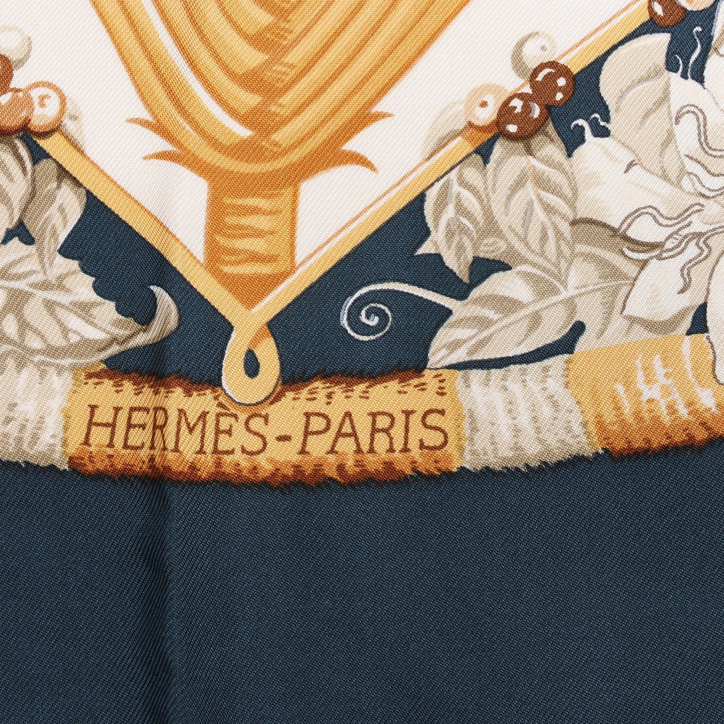 Hermès Carré 90 "ALOHA" Silk handkerchief in Navy Blue x Beige