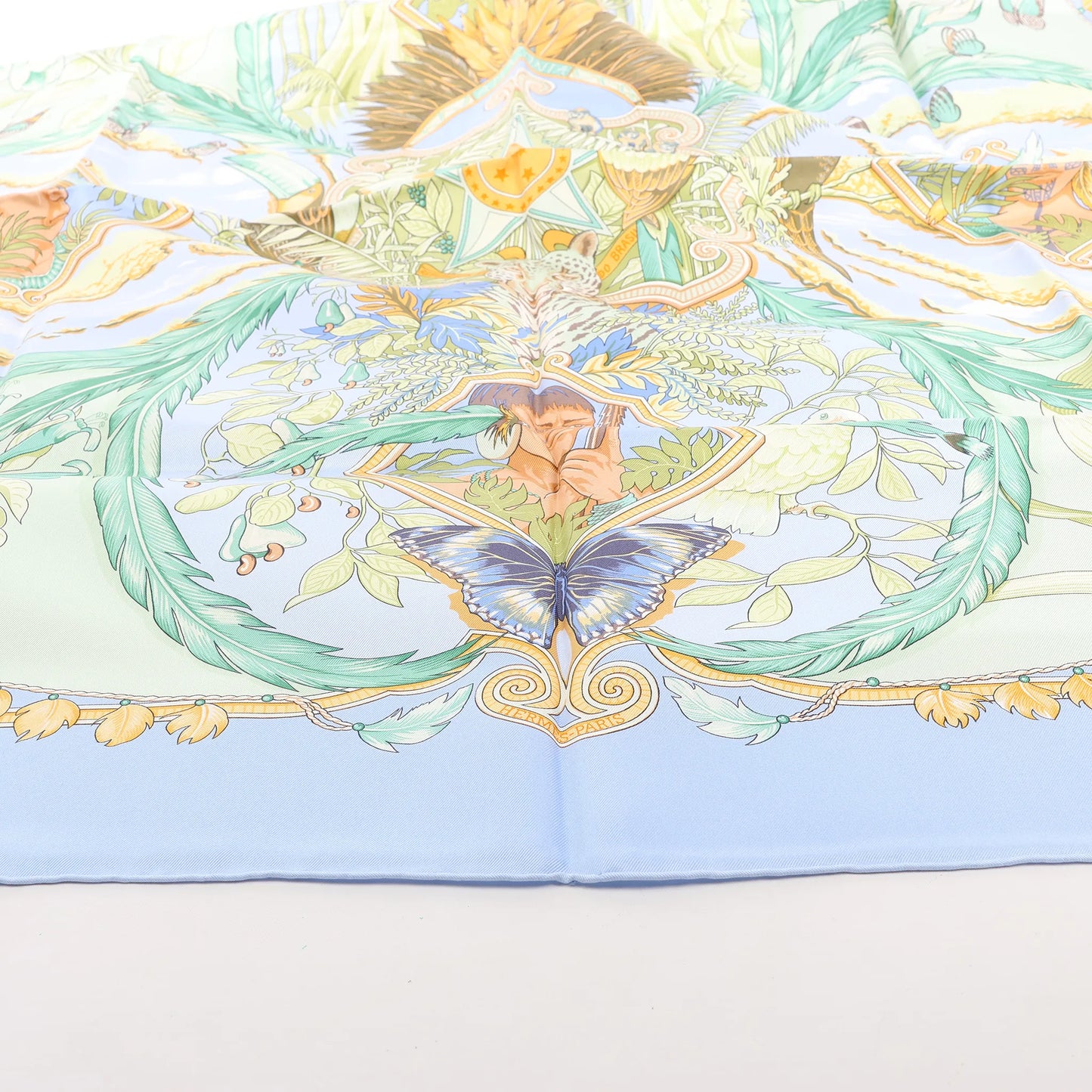 Hermès Carré 90 "AMAZONIA" Silk handkerchief in Blue