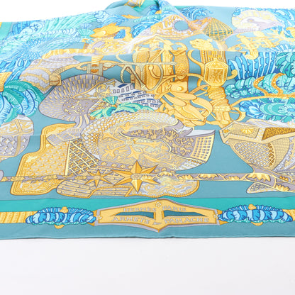 Hermès Carré 90 "ARMETS en PANACHE" Silk handkerchief in Green