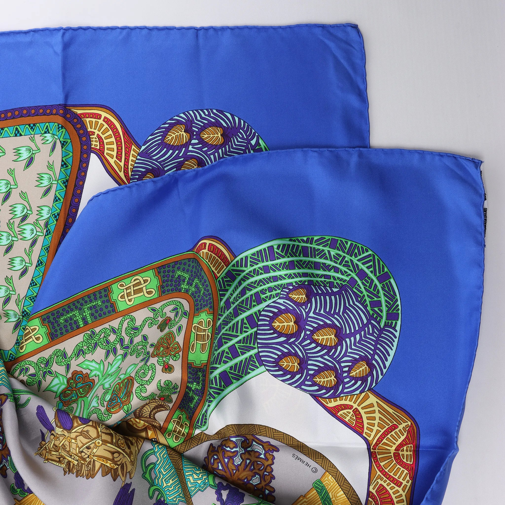 Hermès Carré 90 "Art des Steppes" Silk handkerchief in Blue