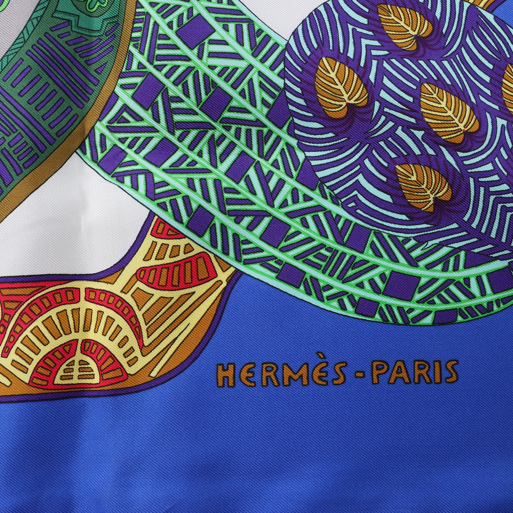 Hermès Carré 90 "Art des Steppes" Silk handkerchief in Blue