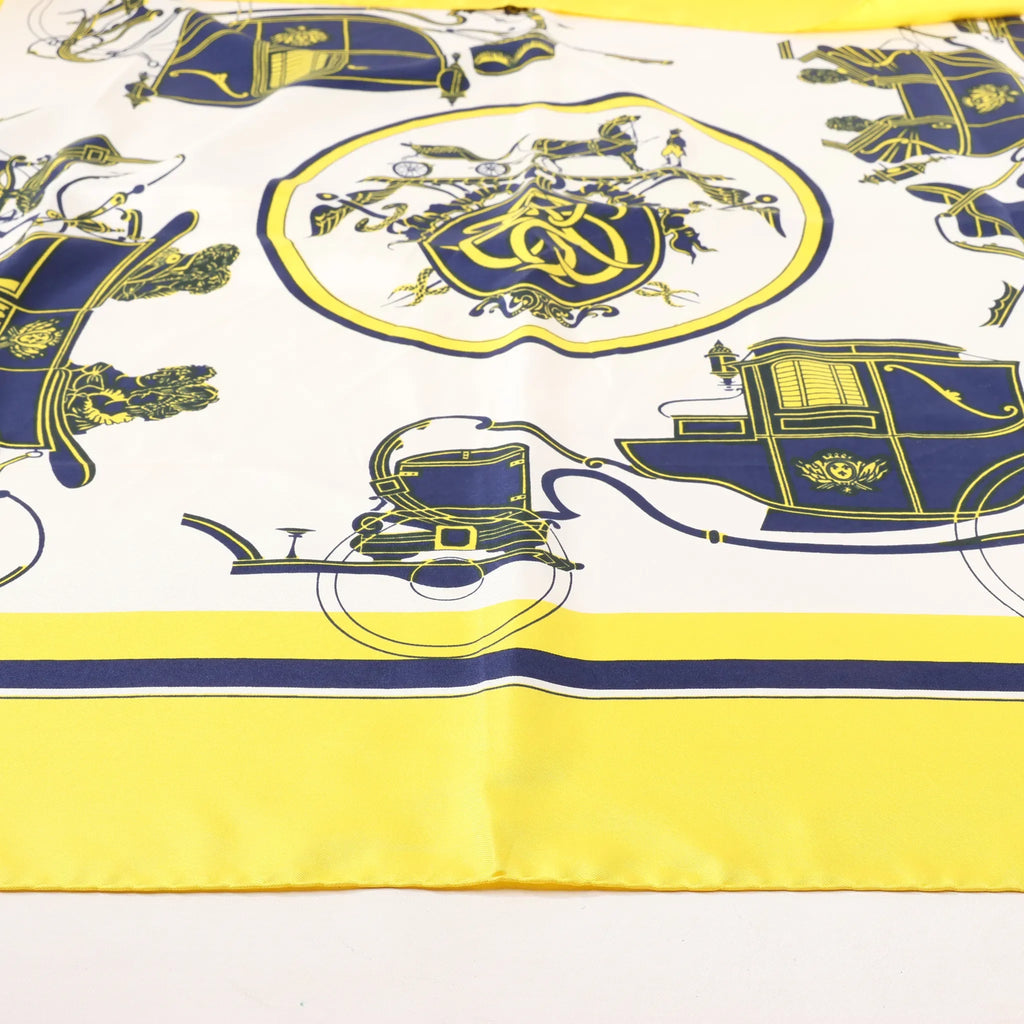 Hermès Carré 90 "ATTELAGE EN ARBALETE" Silk handkerchief in Yellow