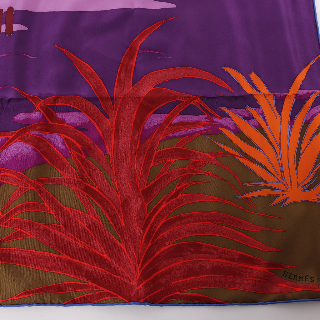 Hermès Carré 90 "AU BOUT DU MONDE" Silk handkerchief in Purple x Red