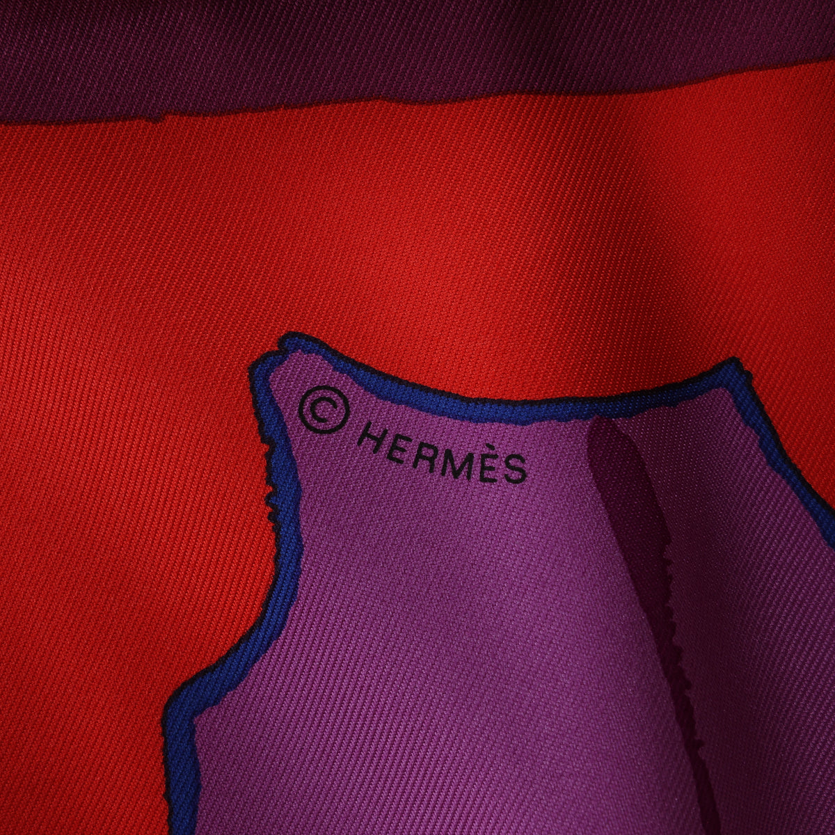 Hermès Carré 90 "AU BOUT DU MONDE" Silk handkerchief in Purple x Red
