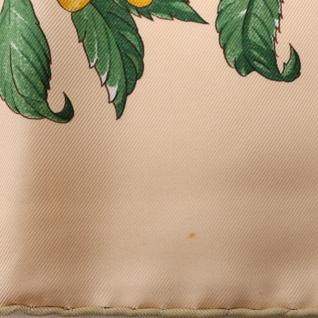 Hermès Carré 90 "AU COEUR DES BOIS" Silk handkerchief in Beige