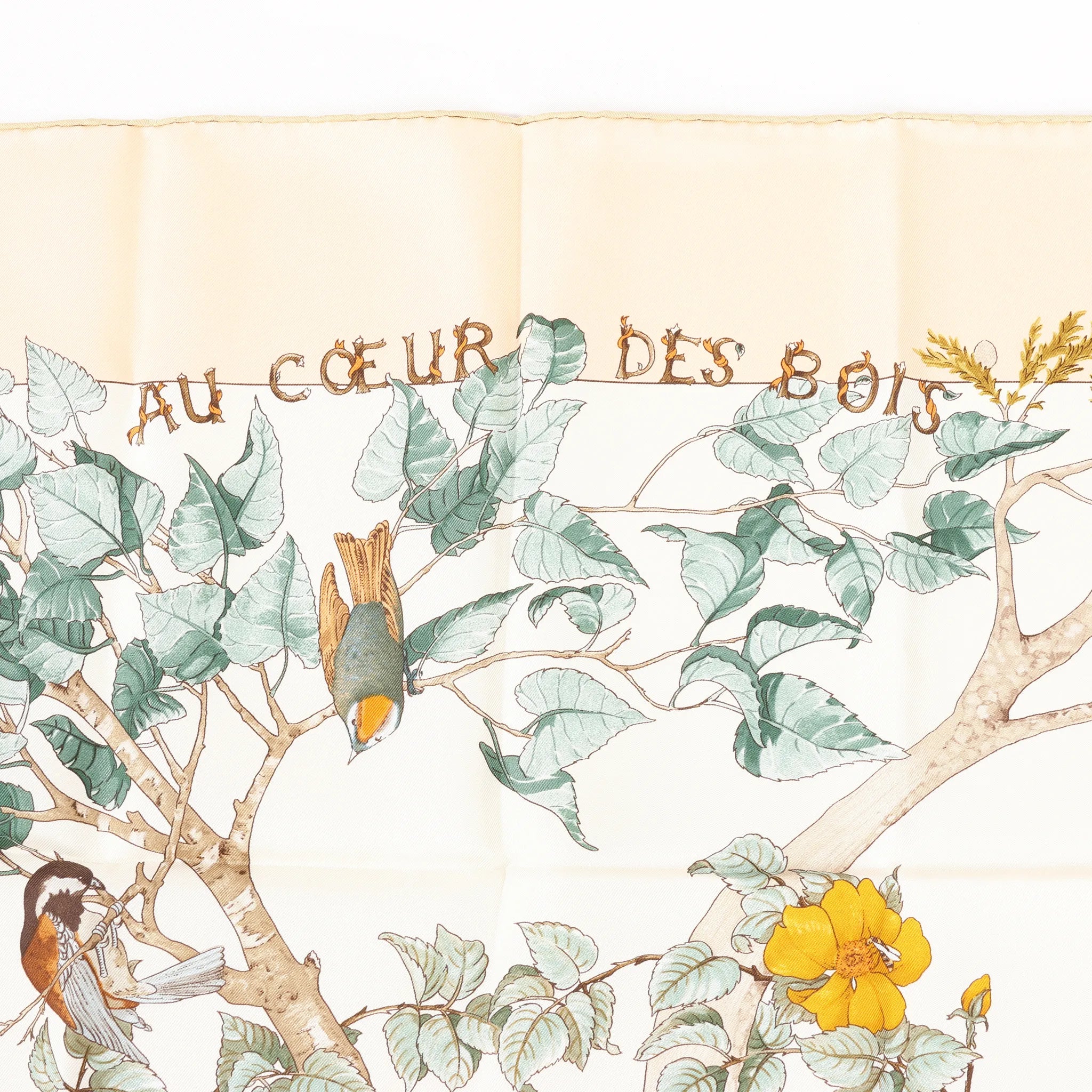 Hermès Carré 90 "AU COEUR DES BOIS" Silk handkerchief in Beige
