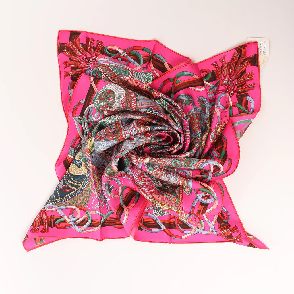 Hermès Carré 90 " AU FIL DU CARRE" Silk handkerchief in Pink
