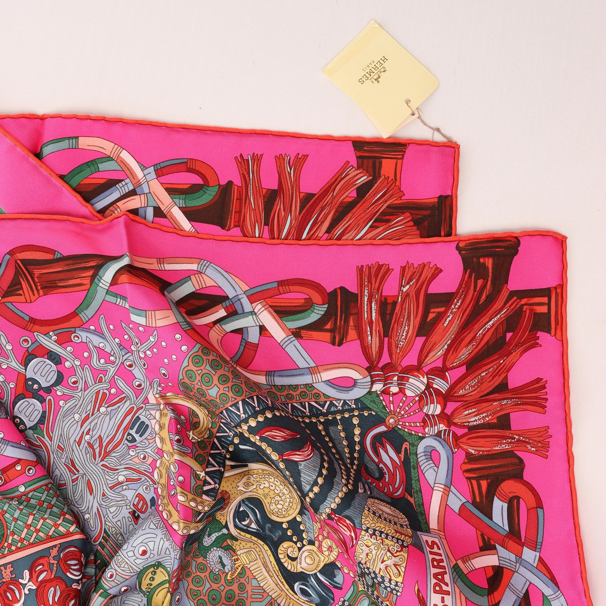 Hermès Carré 90 " AU FIL DU CARRE" Silk handkerchief in Pink