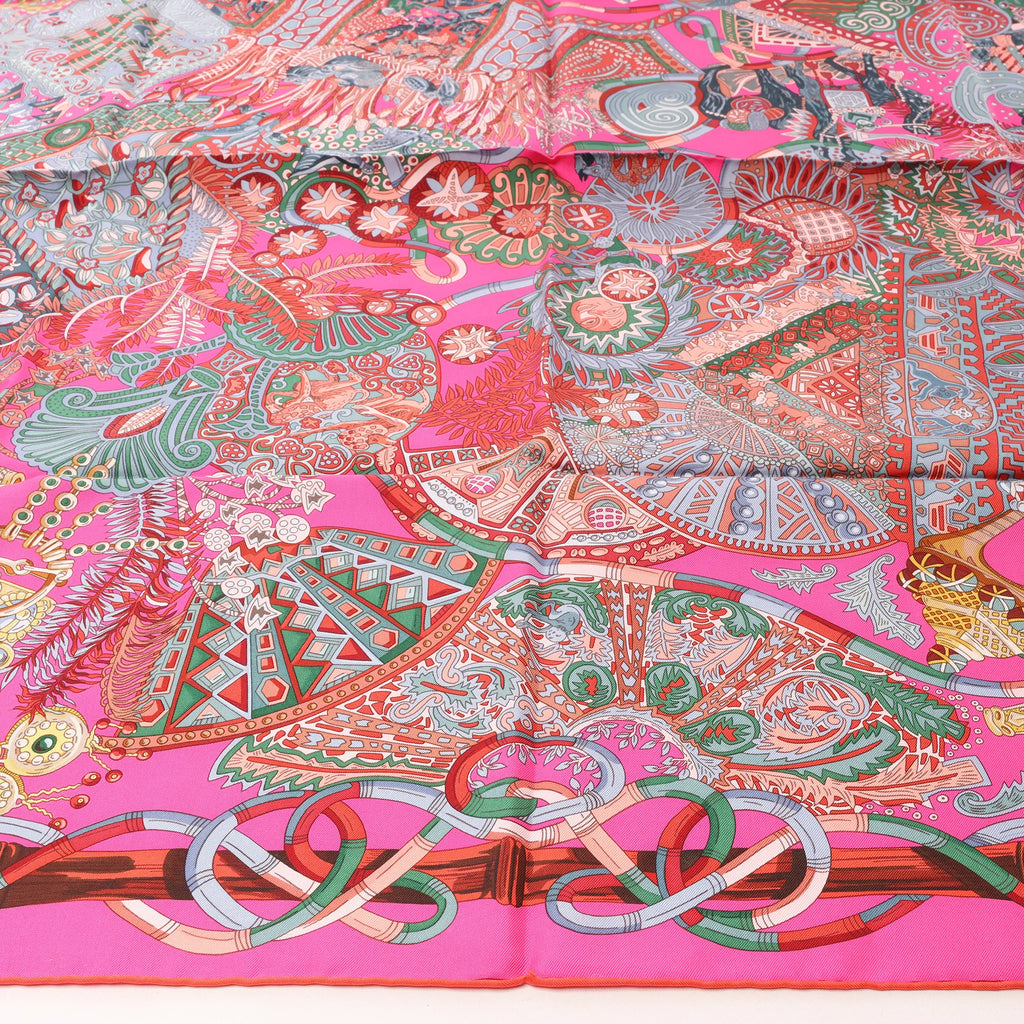 Hermès Carré 90 " AU FIL DU CARRE" Silk handkerchief in Pink