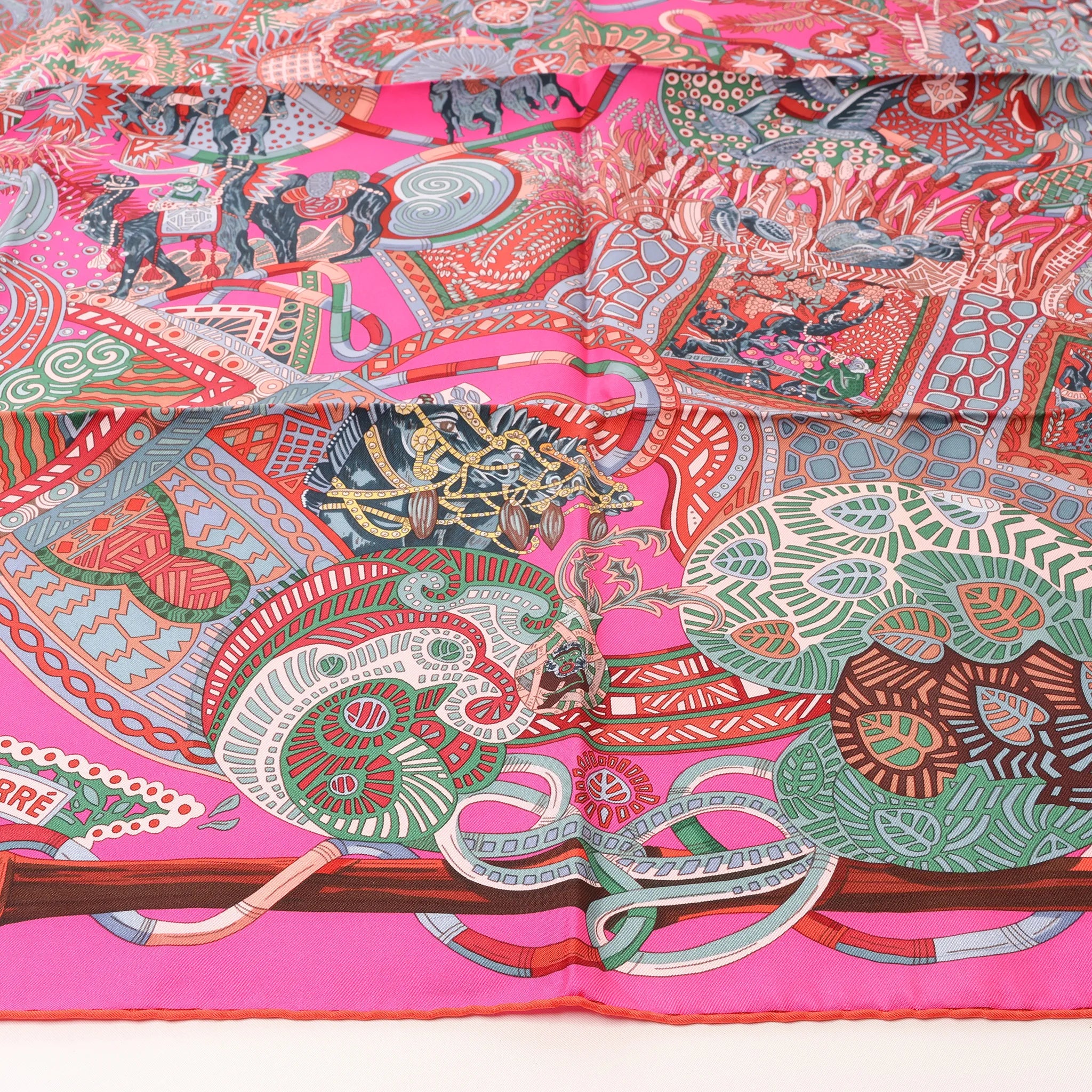 Hermès Carré 90 " AU FIL DU CARRE" Silk handkerchief in Pink