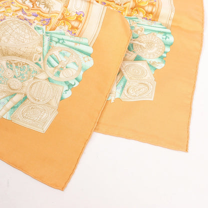 Mouchoir en soie Hermès Carré 90 « AZVLEJOS » orange