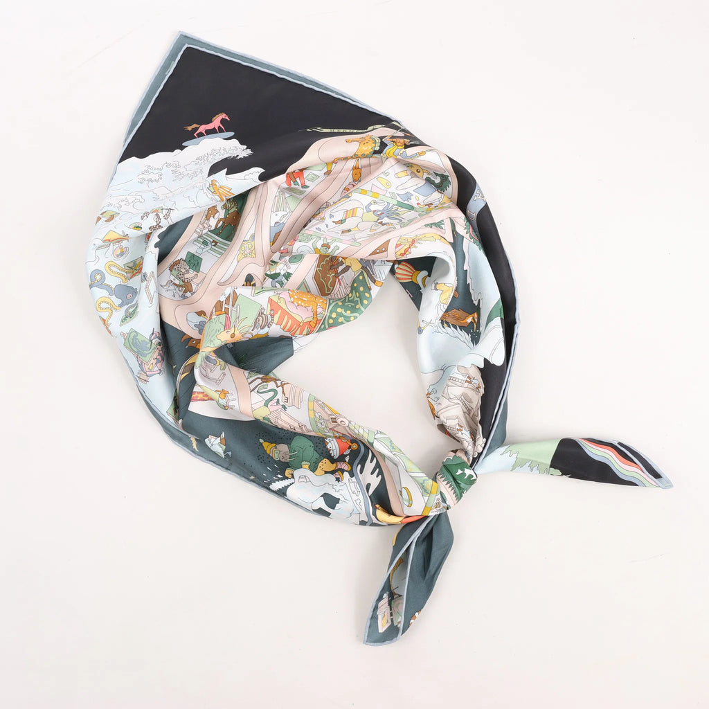 Hermès Carré 90 "Academia Ipica" Silk handkerchief in Gray