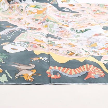 Hermès Carré 90 „Academia Ipica“ Seidentaschentuch in Grau